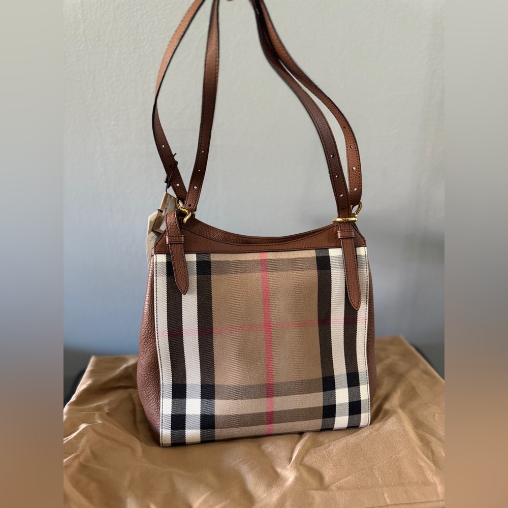 Burberry Authentic Shoulder Bag Tan Canvas Leather $1090